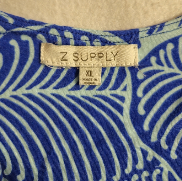 Z Supply Dark and Light Blue Floral Wave Patterned Maxi Dress - Picture 7 of 11